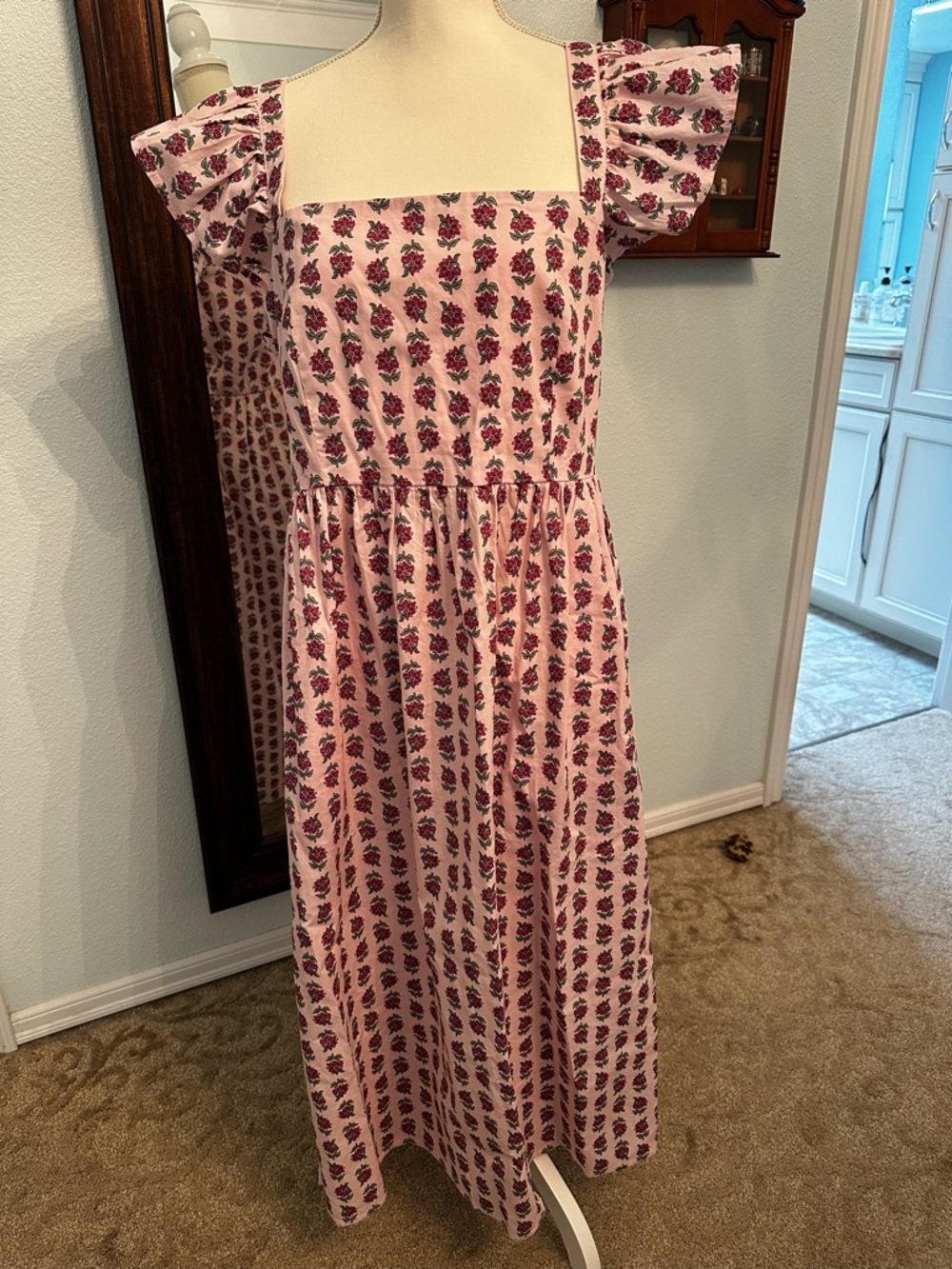 J. Crew Pink | NWOT never worn. Floral Square-Neck Puff Sleeve Maxi Dress